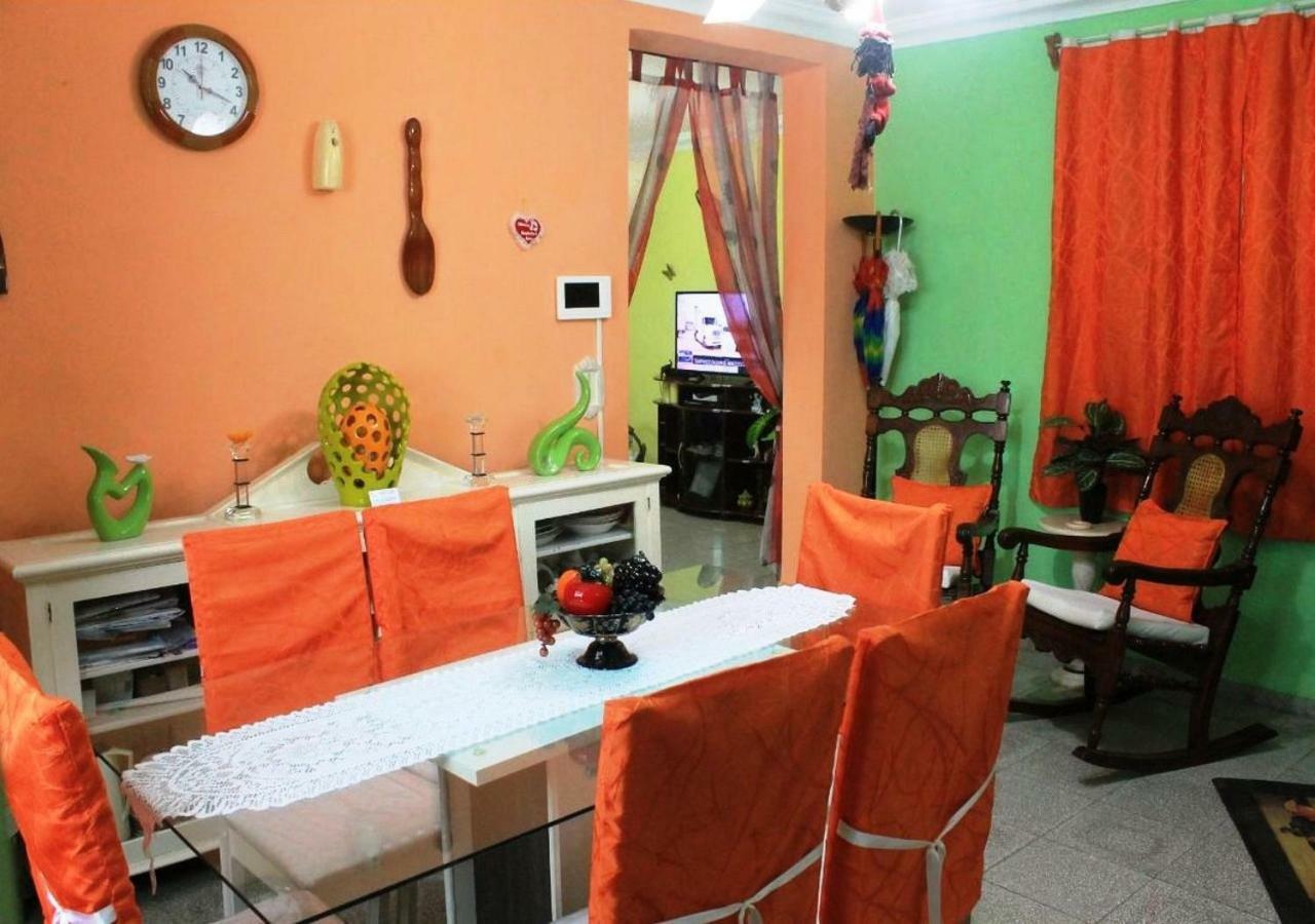 Hostal Yolanda Habana Vieja ハバナ エクステリア 写真